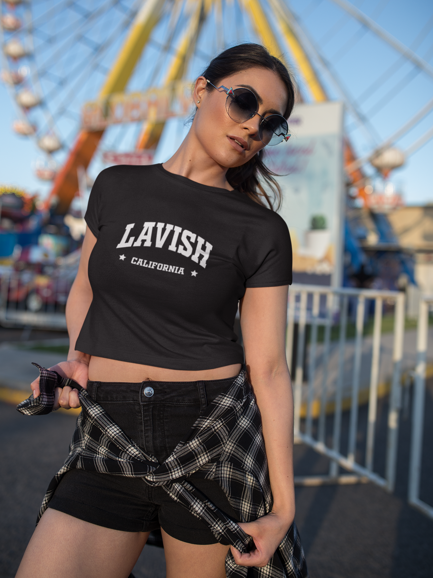 Lavish cali crop t-shirt